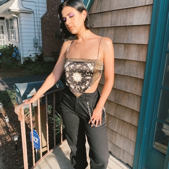 Hankerchief Tie Crop Tops